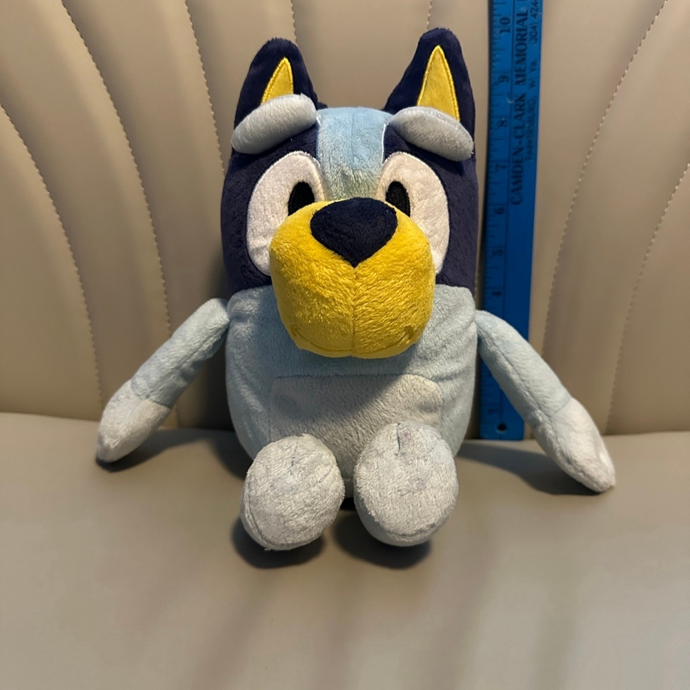 Bluey 12 inch Talking Plush Toy tuffed Animal Blue & Dark Blue